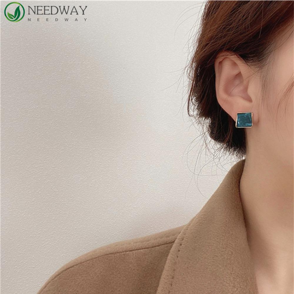 Needway Anting Persegi Desain Niche Gaya Perancis Manis Anti-Alergi Geometris Paduan Gelombang Gaya Korea Aksesoris