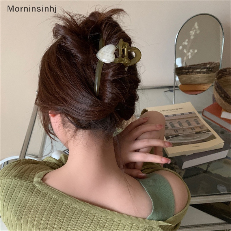 Mornin Cakar Rambut Berbentuk Hati Jelly Berwarna Hair Claw Clips Cute Hair Clip Vintage Jepit Rambut Korea Aksesori Rambut Untuk Wanita id