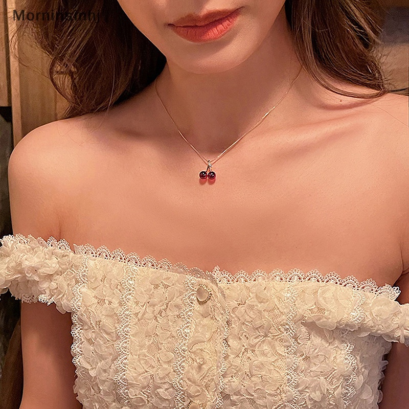 Mornin Eropa Dan Amerika Fashion Red Cherry Pendant Kalung Cahaya Pribadi Wanita Rantai Klavikula Perhiasan Hadiah id