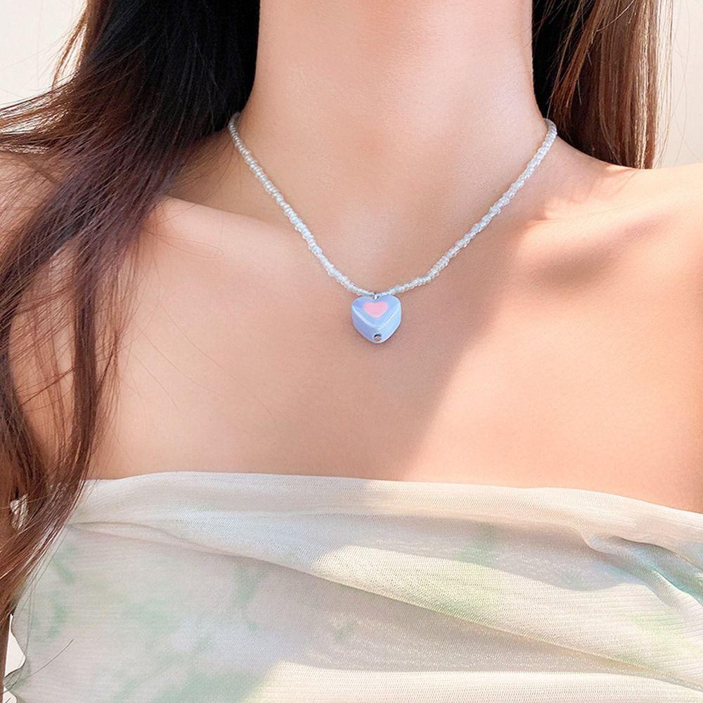 Mxbeauty Y2K Kalung Hati Trendy Manis Kupu-Kupu Pendent Girl Choker Akrilik Multi-Warna Gadis Manik-Manik Kalung Untuk Hadiah Ulang Tahun