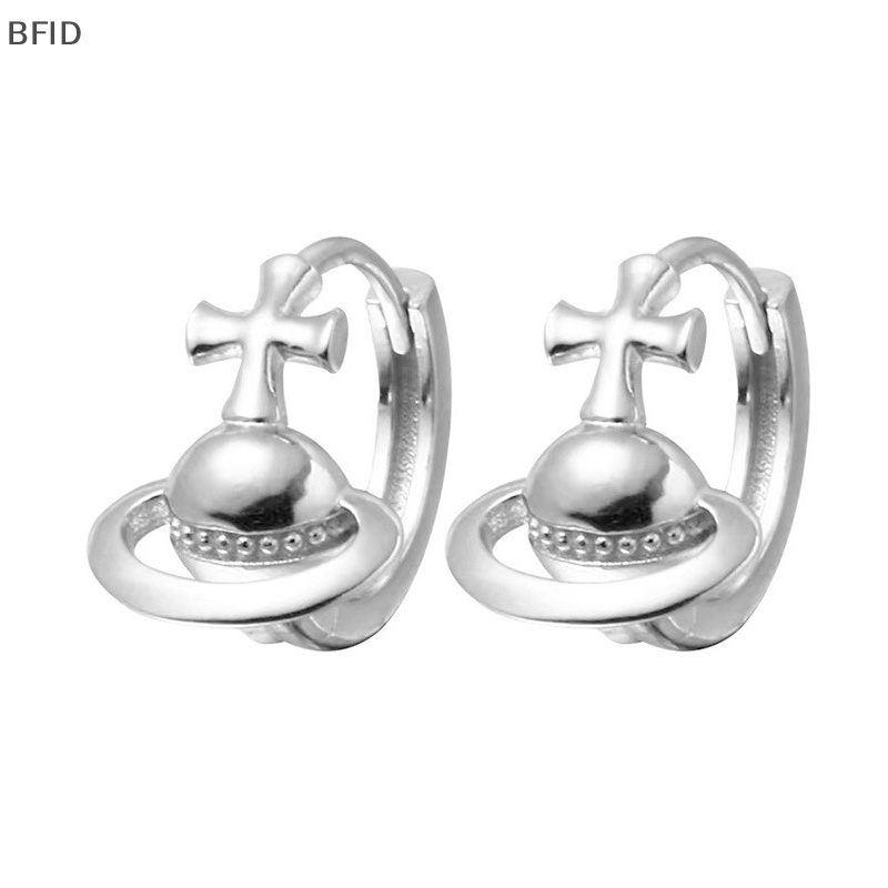 [BFID] Warna Silver Gaya Korea Kreatif Salib Cosmic Planet Saturn Anting Indah Anting Untuk Wanita Fashion Pesta Perhiasan Hadiah [ID]