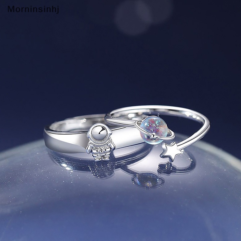 Mornin Pasangan Astronot Planet Cincin Pasangan Aksesoris Spaceman Moon Ring Star Moon Finger Ring Untuk Kekasih Pria Wanita Perhiasan id