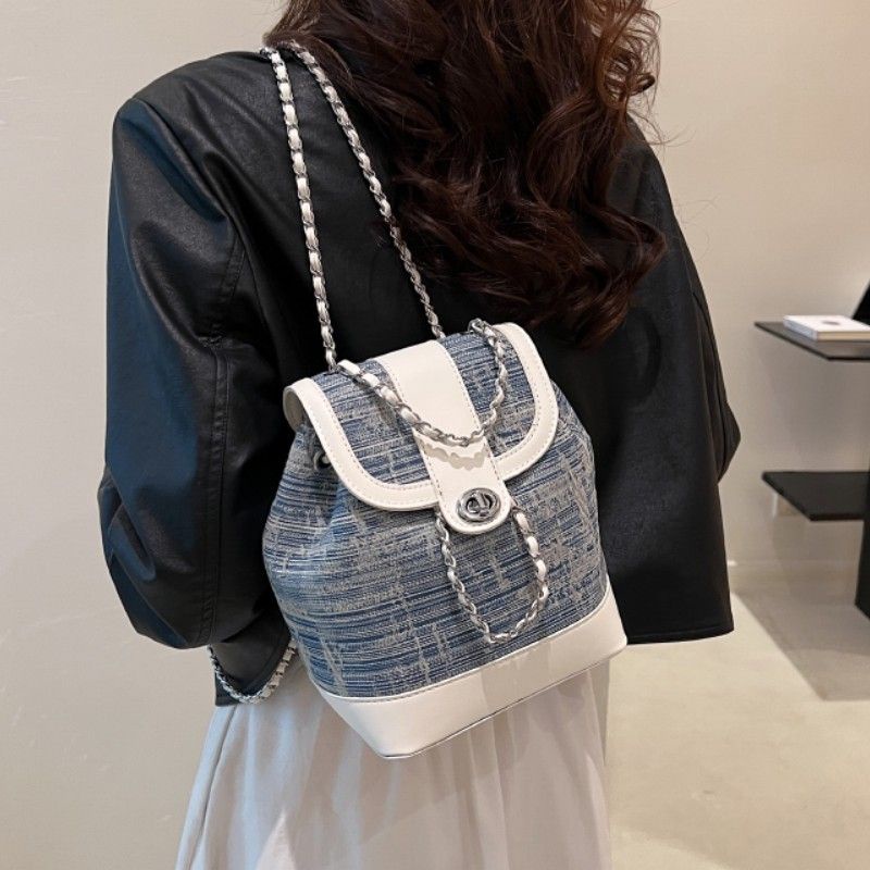 Bag Tas Ransel Wanita Tas Bahu Wanita  Baru Fashion Desain Niche Rantai Tas Kasual Perjalanan Tas Ta