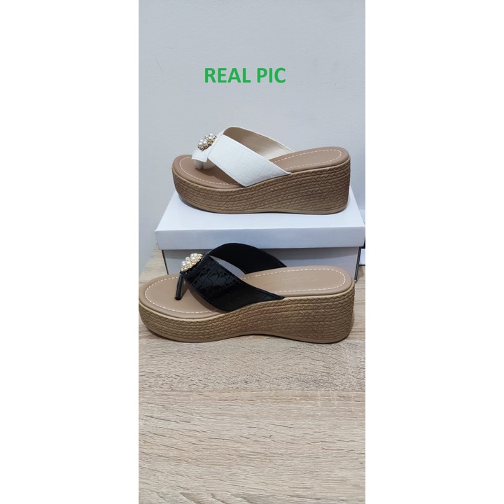 [LC] 1512 Sepatu Sandal Wanita Wedges 1288 Mutiara Jepit heel 7 cm ELEGAN CANTIK Heels Hak Pesta Kerja Keren Trend Casual Kualitas Bagus Impor