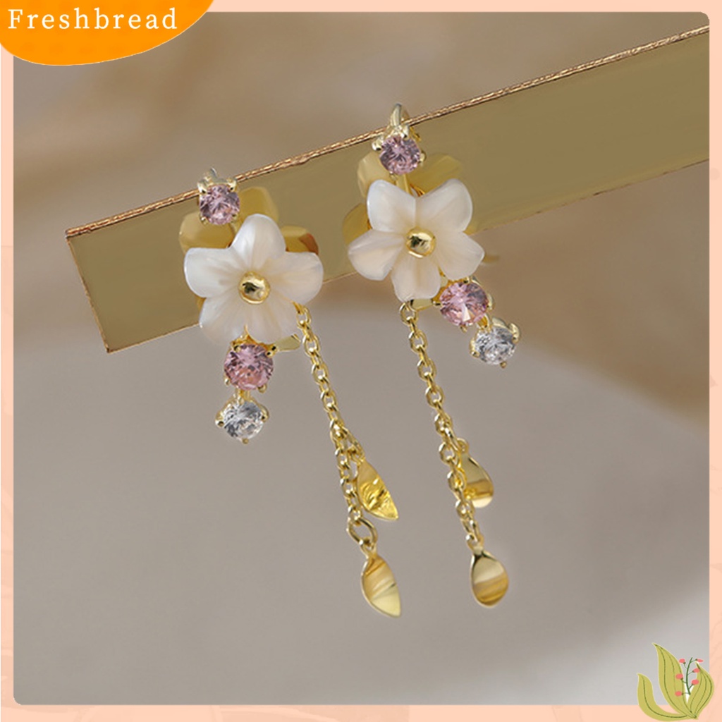 &lt; Freshbread &gt; 1pasang Anting Pejantan Shell Bunga Rantai Liontin Berlian Imitasi Elegan Bertatahkan Menjuntai Anting-Anting Perhiasan Fashion