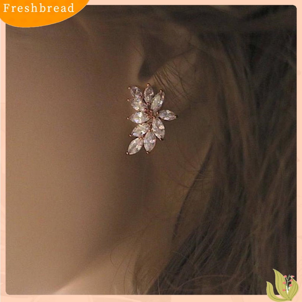 &lt; Freshbread &gt; 1pasang Anting Juntai Anti Alergi Hias Glittery Chic Bentuk Daun Anting Tusuk Untuk Pacaran