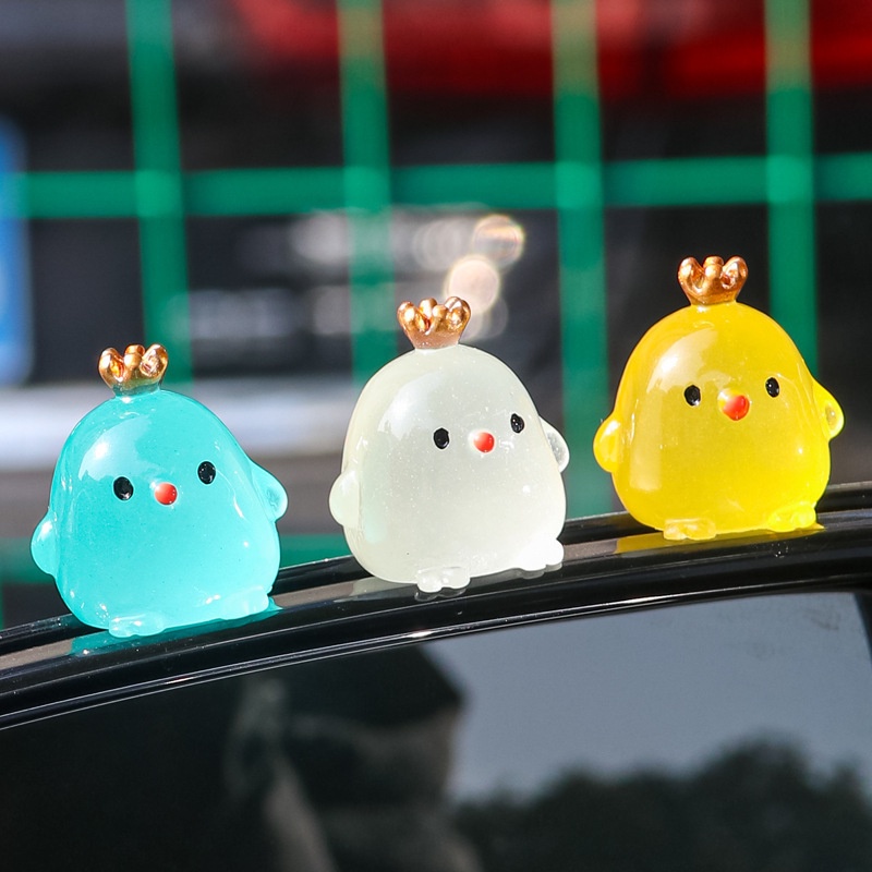 [Harga Grosir] Luminous Chicks Mobil Hiasan Kartun Lucu Mini Resin Pemodelan Ayam Dashboard Mobil Mainan Boneka Kreatif Perekat Diri Auto Interior Dekorasi