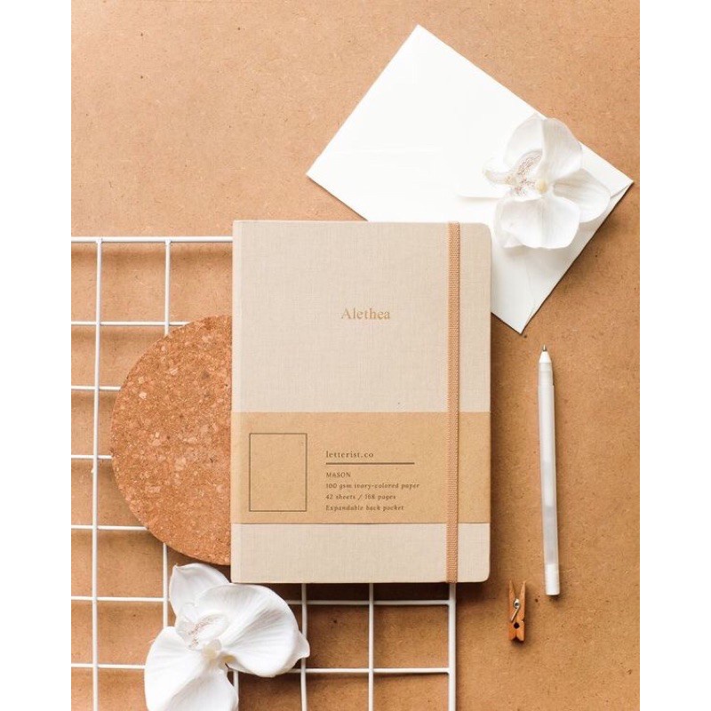 

Mason Aria Beige Notebook / Diary / Journal / Custom Agenda / Buku Tulis / Notepad Letterist