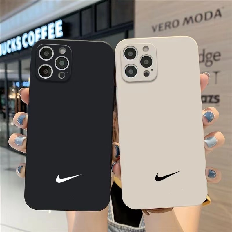 IPHONE Street Fashion Casing Ponsel Silikon Motif Nike Hitam Dan Putih Kecil Cocok Untuk Iphone11 12 13 14 Pro Max X Xs Max Xr 7 8 Plus Case Cover