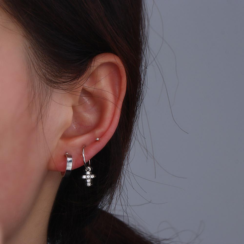 Mxbeauty Wanita Anting Set Fashion Perhiasan Kepribadian Gadis Hadiah Cross Tergantung Berlian Imitasi Gothic Alloy Menjuntai Earrings