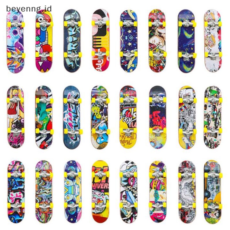 Beyen 1PC Cute Kids Anak Mini Fingerboard Skate Kost Hadiah Mainan Pesta Random ID