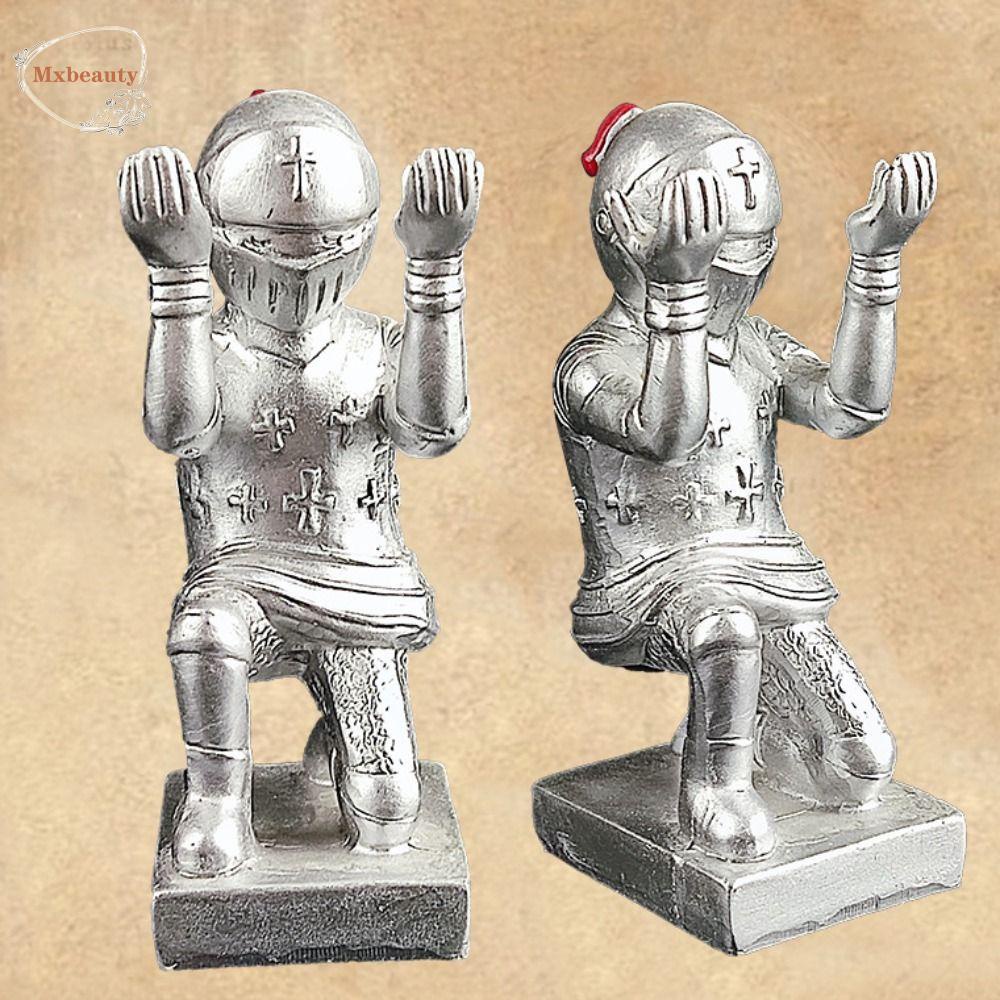 Mxbeauty Armor Knight Kneeling Pen Holder Kreatif Multifungsi Alat Tulis Siswa Meja Ornamen Perlengkapan Siswa Rumah Belajar Kantor Ponsel Holder