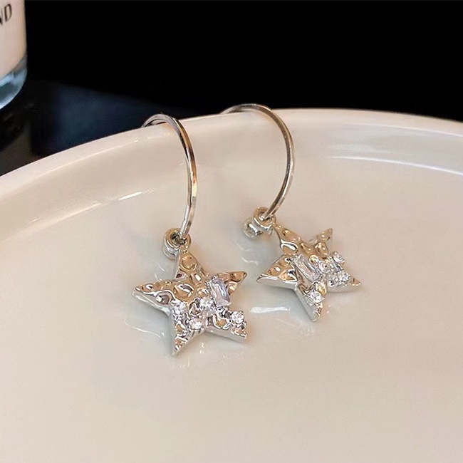 Y2k Anting Liontin Bintang Gaya Manis Keren/Wanita Paduan Desain Kupu-Kupu Rasa Drop Earrings/Anting Perhiasan Elegan Minimal