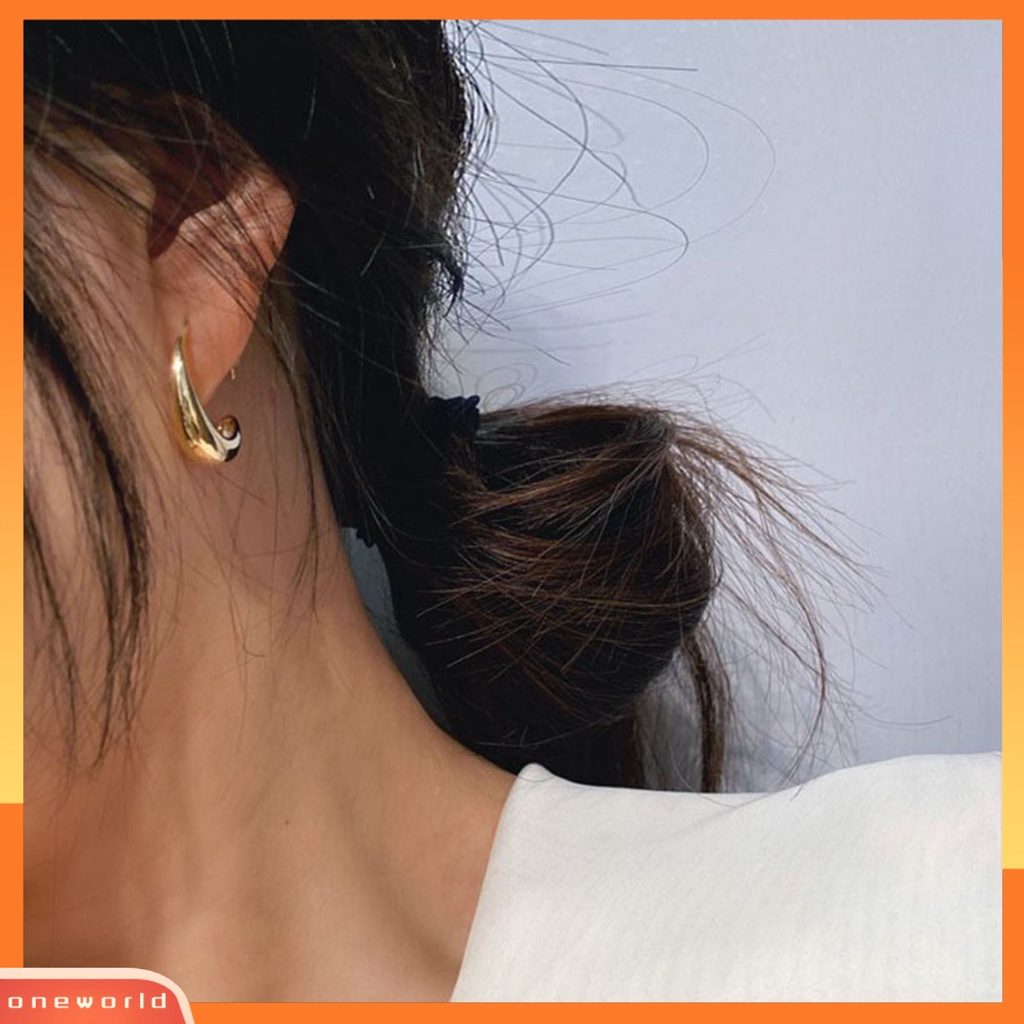 [WOD] 1pasang Anting Huggie Wanita Warna Solid Permukaan Halus Kilau Sederhana Bentuk Tetesan Air Women Earrings Perhiasan Wanita