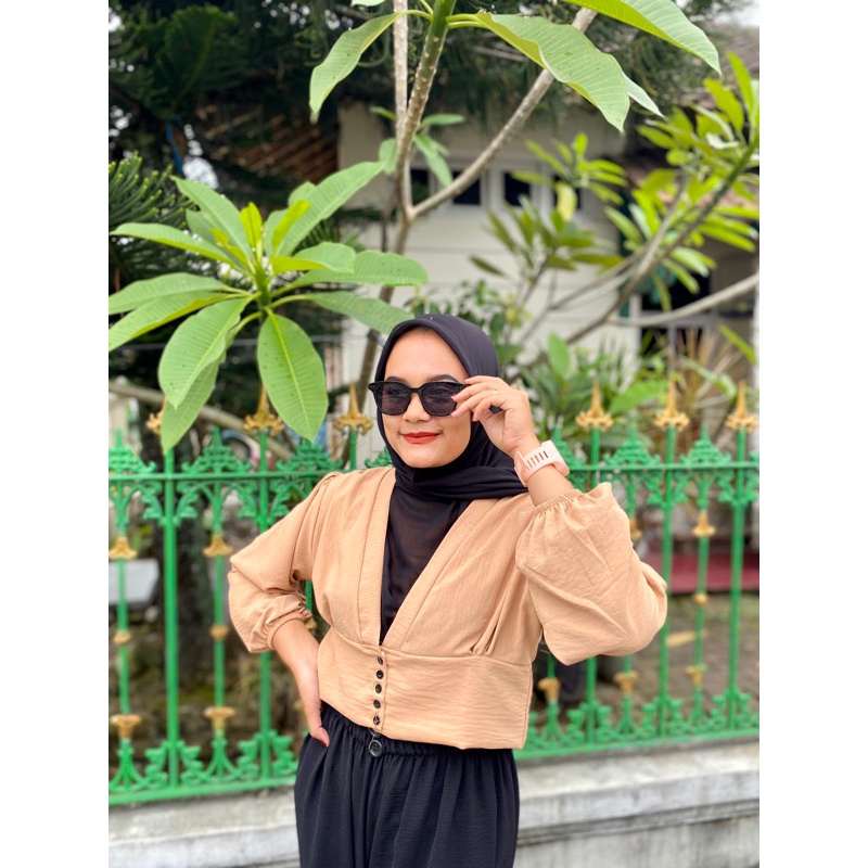 MAURIN CROP TOP BLOUSE SEMI OUTER CRINCLE SHEILA AIRFLOW CRINGKEL BIANCA KOREAN STYLE TERBARU REMAJA KEKINIAN KRINGKEL LENGAN PANJANG MUSLIM