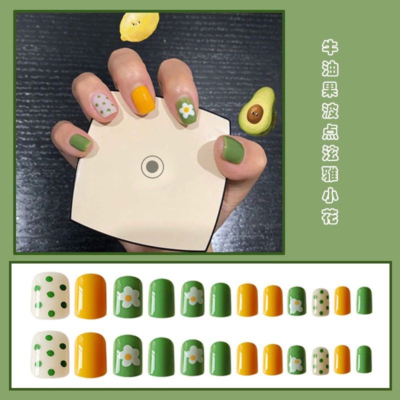 TGM - 24 Pcs / box Manicure Fake Nails Art False Nails Kuku Palsu Motif Include Lem dalam box
