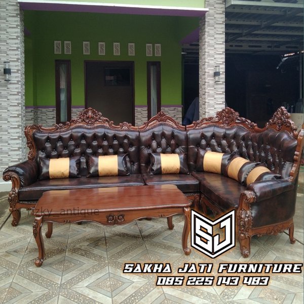 set kursi sofa sudut ukuran 300x200  jati ukir luxury mewah busa dan bantalan tebal kursi sofa motif