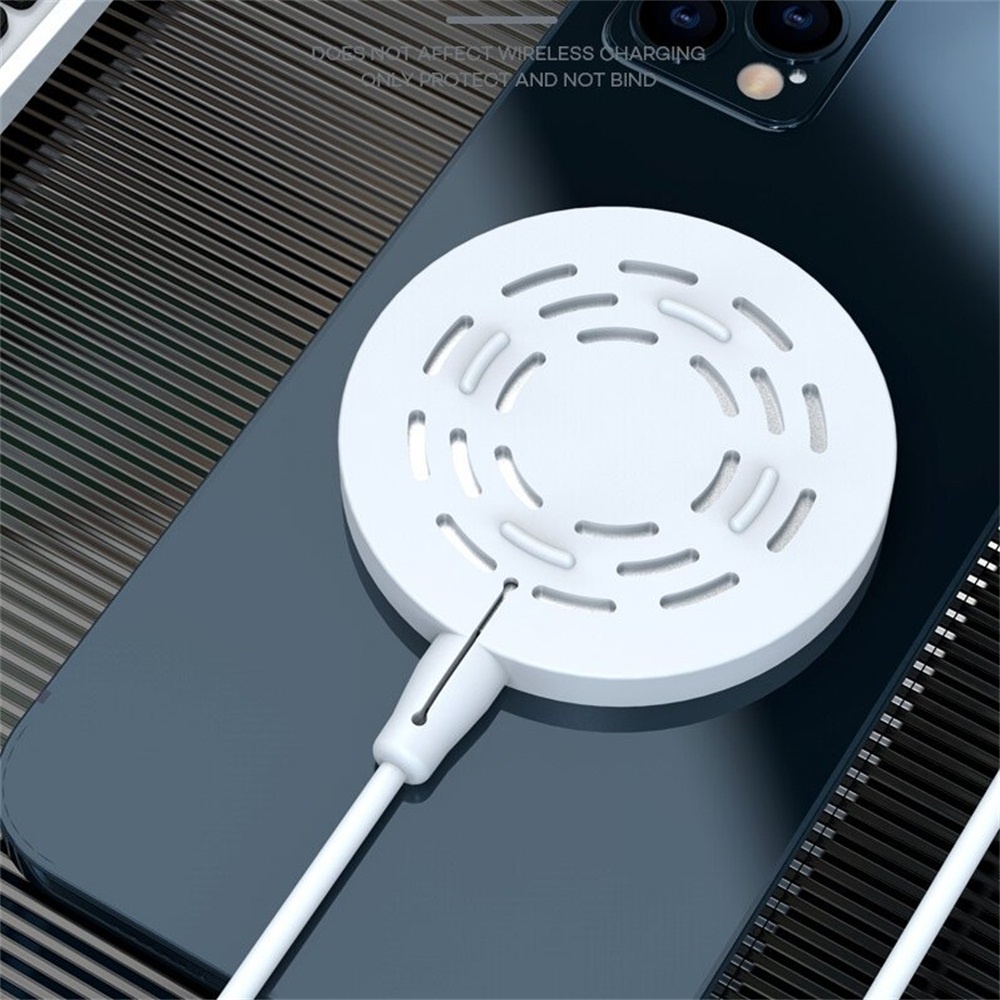 Charger Nirkabel Kasus Pelindung Penghilang Panas Dan Pelindung Goresan Case Untuk iPhone Wireless Charger Silicone Pelindung Case Magnetic Absorber Charger Pelindung Case