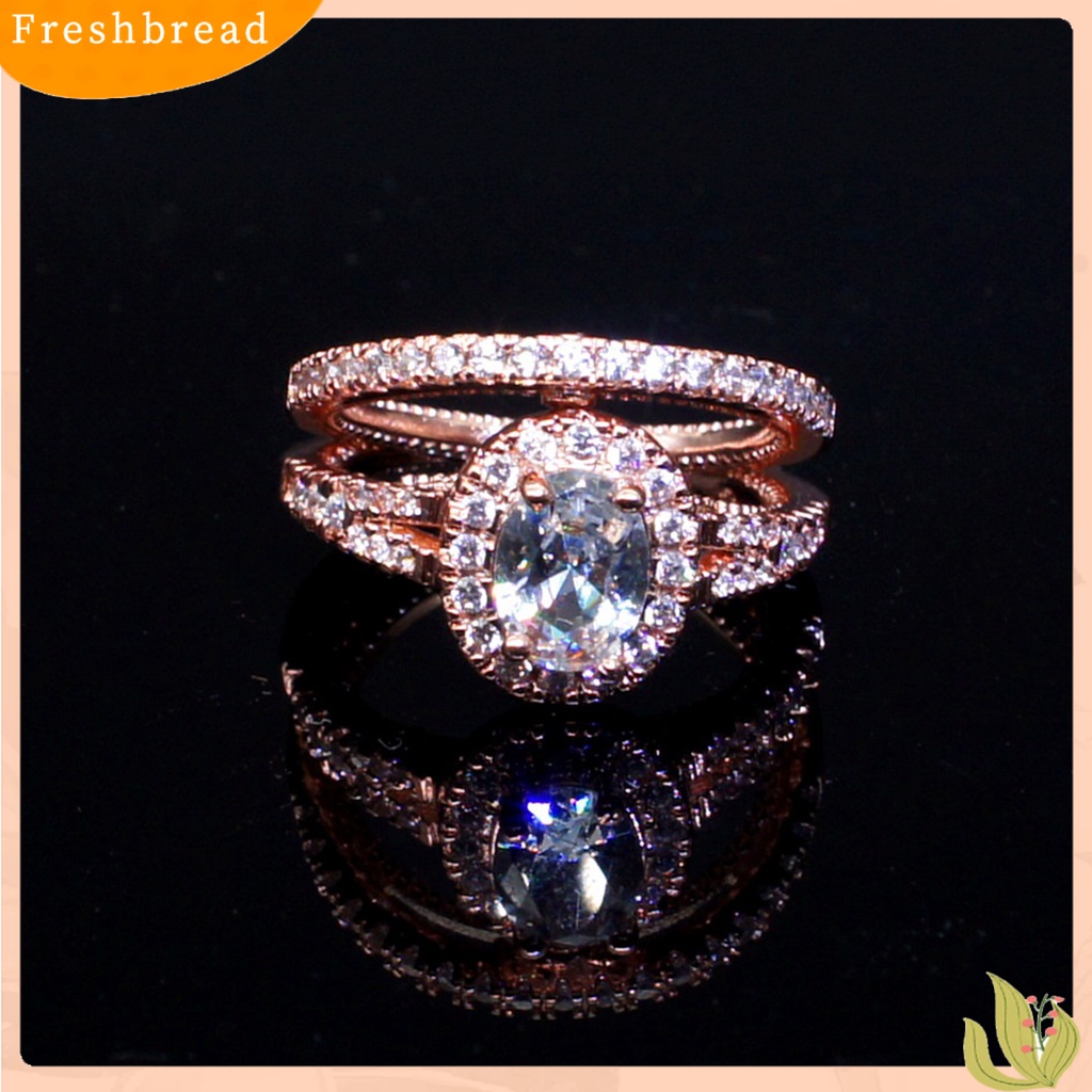 &lt; Freshbread &gt; 2Pcs/Set Fashion Cincin Geometris Berlian Imitasi Bertatahkan Elektroplating Hypoallergenic Bersinar Dekorasi Perhiasan Aksesori Lady Bridal Pernikahan Cincin Aksesori Pernikahan