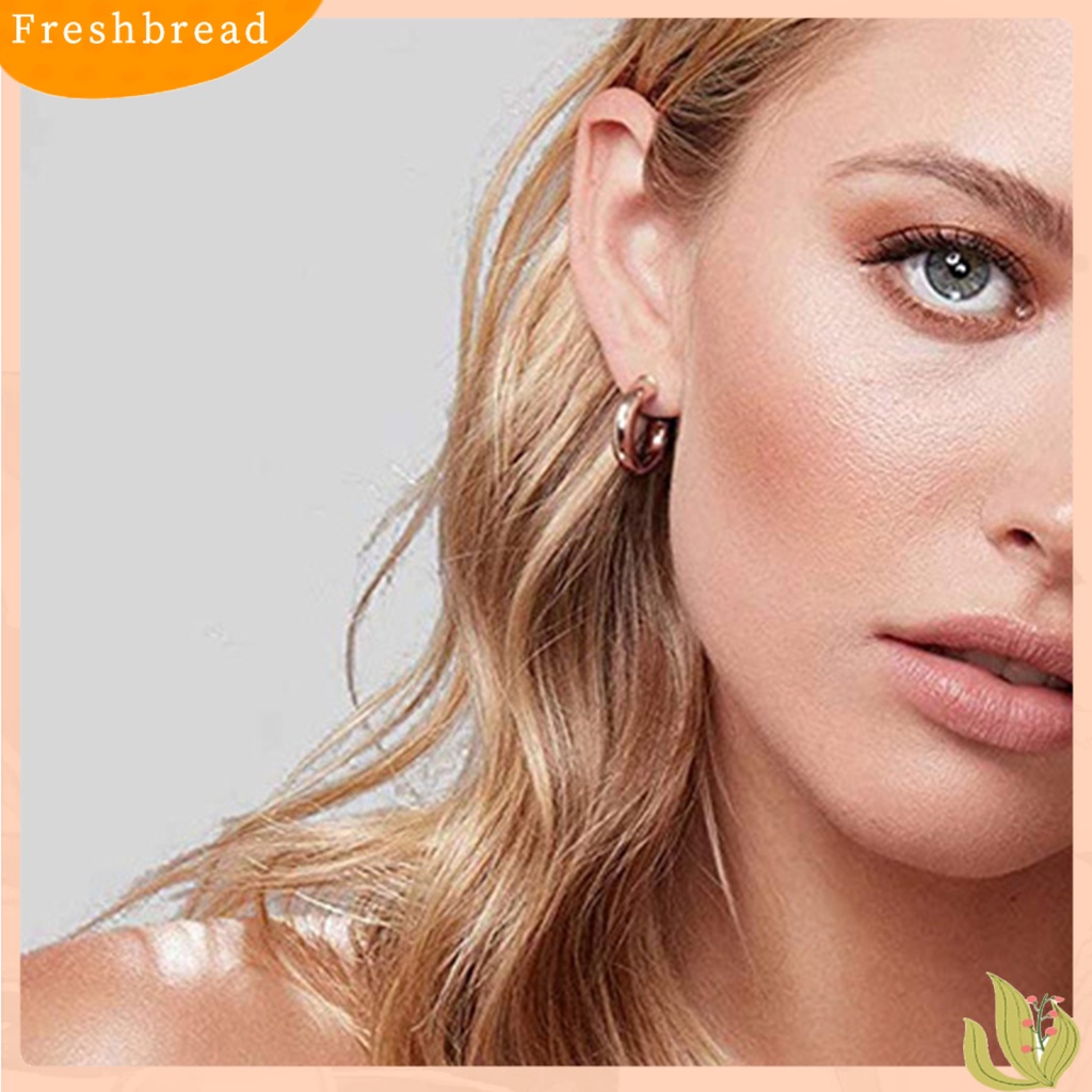 &lt; Freshbread &gt; 1pasang Anting Hoop Terbuka Berlebihan Minimalis Hypoallergenic High Gloss Dipoles Perhiasan Fashion Tembaga Berlapis Emas Anting Geometris Berbentuk C Untuk Pacaran