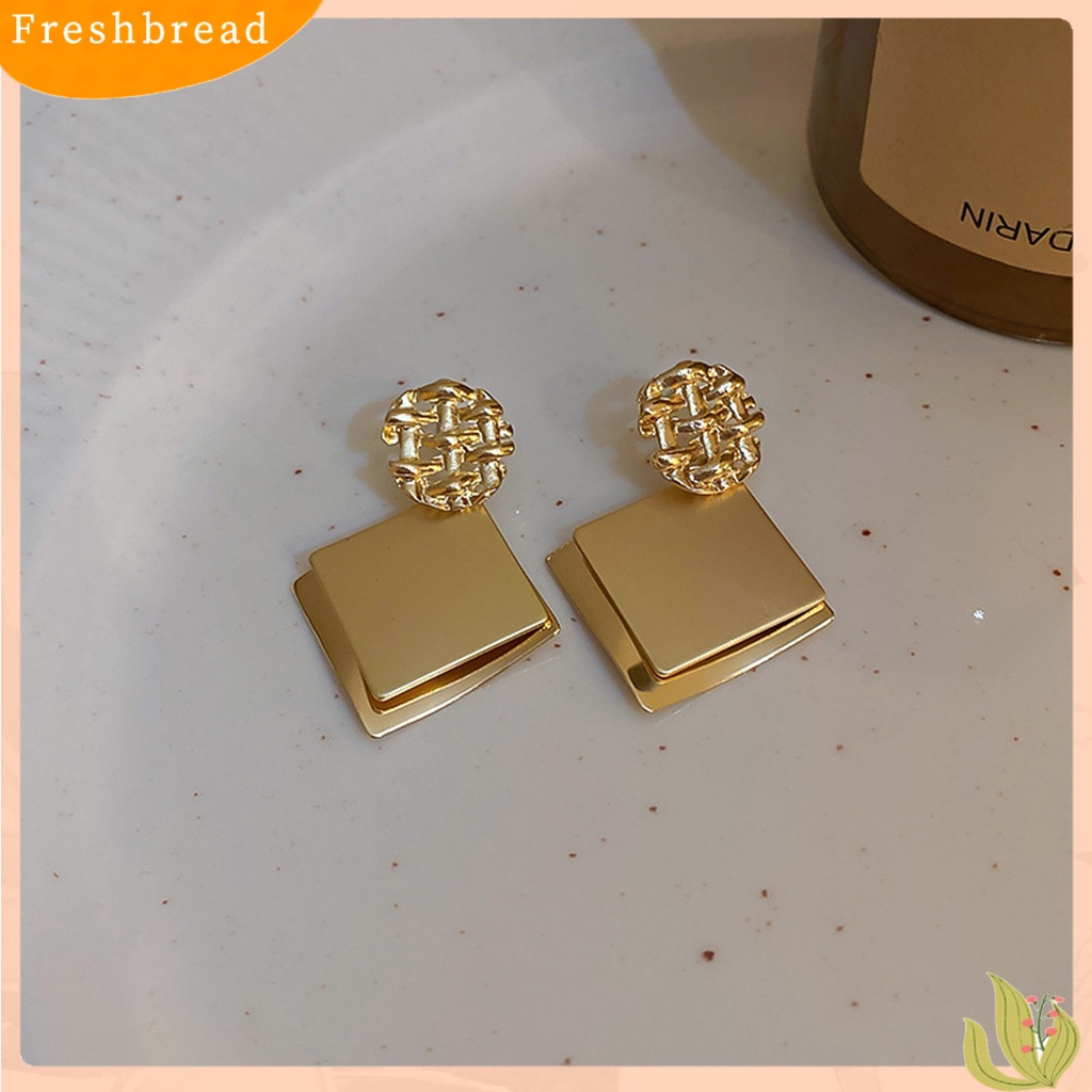 &lt; Freshbread &gt; 1pasang Anting Wanita Perhiasan Geometris Electroplating Bright Luster Stud Earrings Untuk Pakaian Sehari-Hari