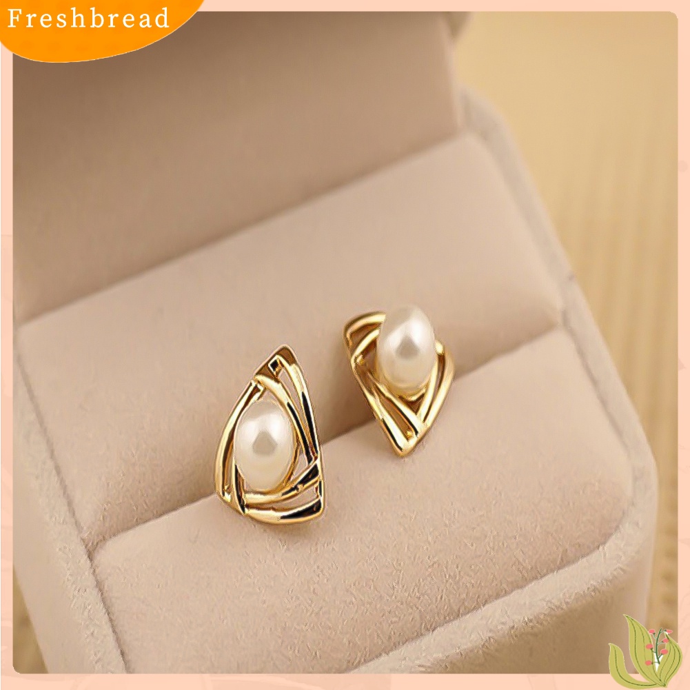 {In Stock} Wanita Mutiara Imitasi Hias Double Segitiga Crossover Ear Stud Earrings Perhiasan Hadiah