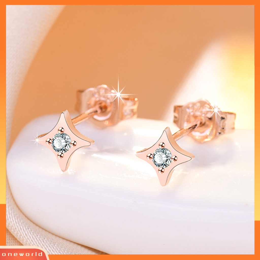 [OWR] 1pasang Wanita Ear Studs Bentuk Pentagram Pengerjaan Halus Semua Pertandingan Shiny Gaya Sederhana Canggih Petite Star Earrings Aksesoris Populer
