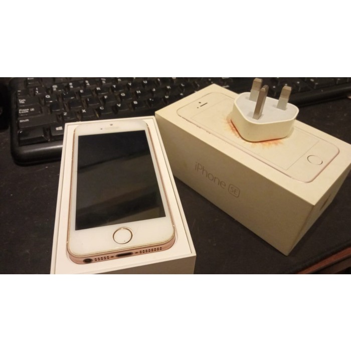 Iphone SE 1st Gen 2016 64gb Rose Gold Second