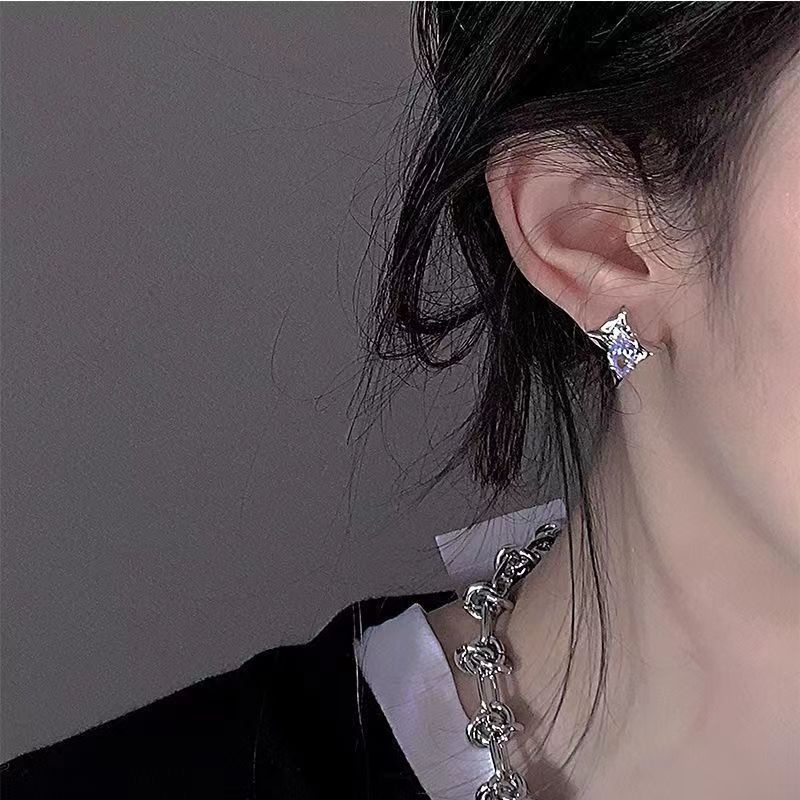 Anting Tusuk Geometri Bahan Alloy Zircon Fashion Untuk Wanita