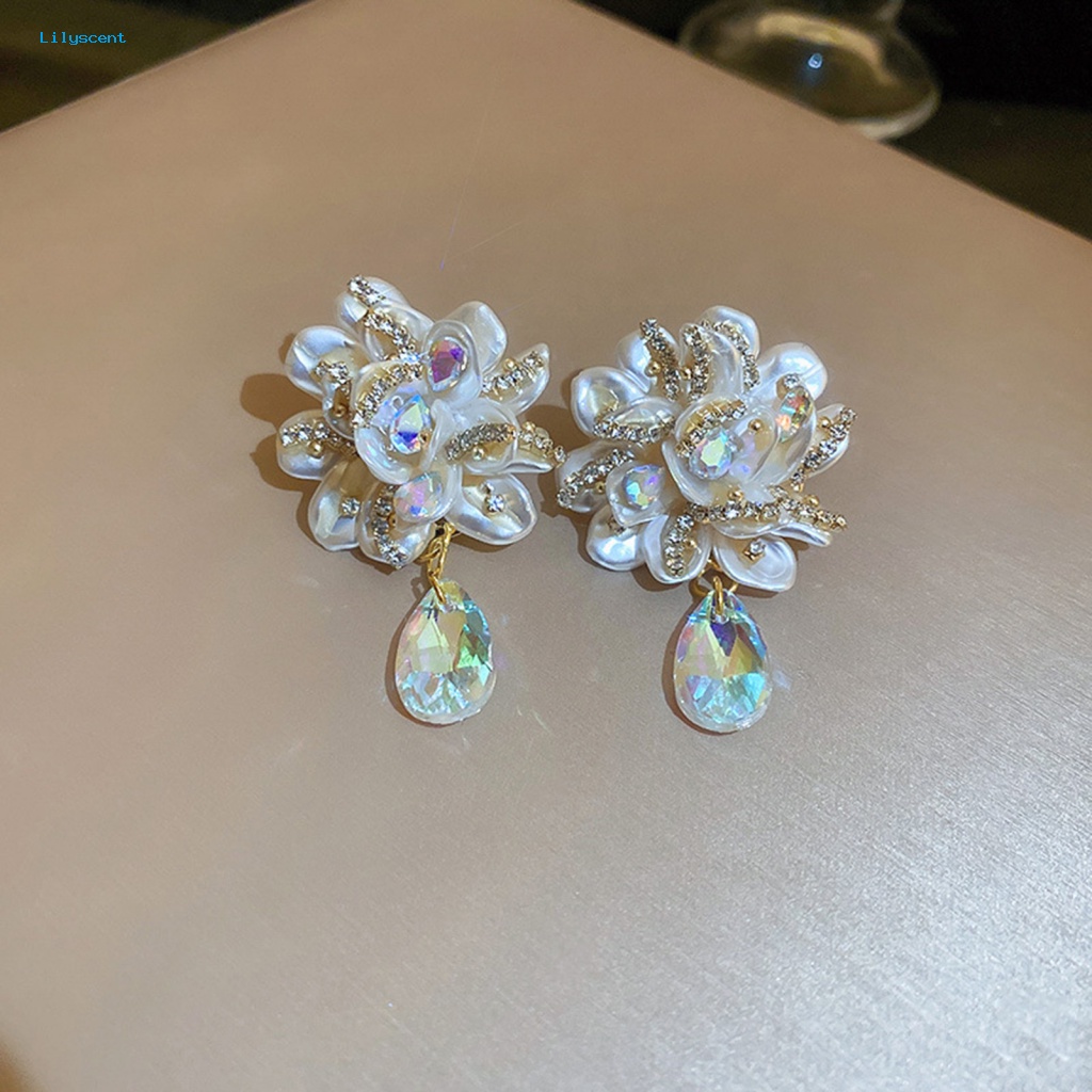 Lilyscent 1pasang Anting Pejantan Ringan Fashion Perhiasan Simulasi Mutiara Imitasi Anting Tetesan Air Pengerjaan Halus