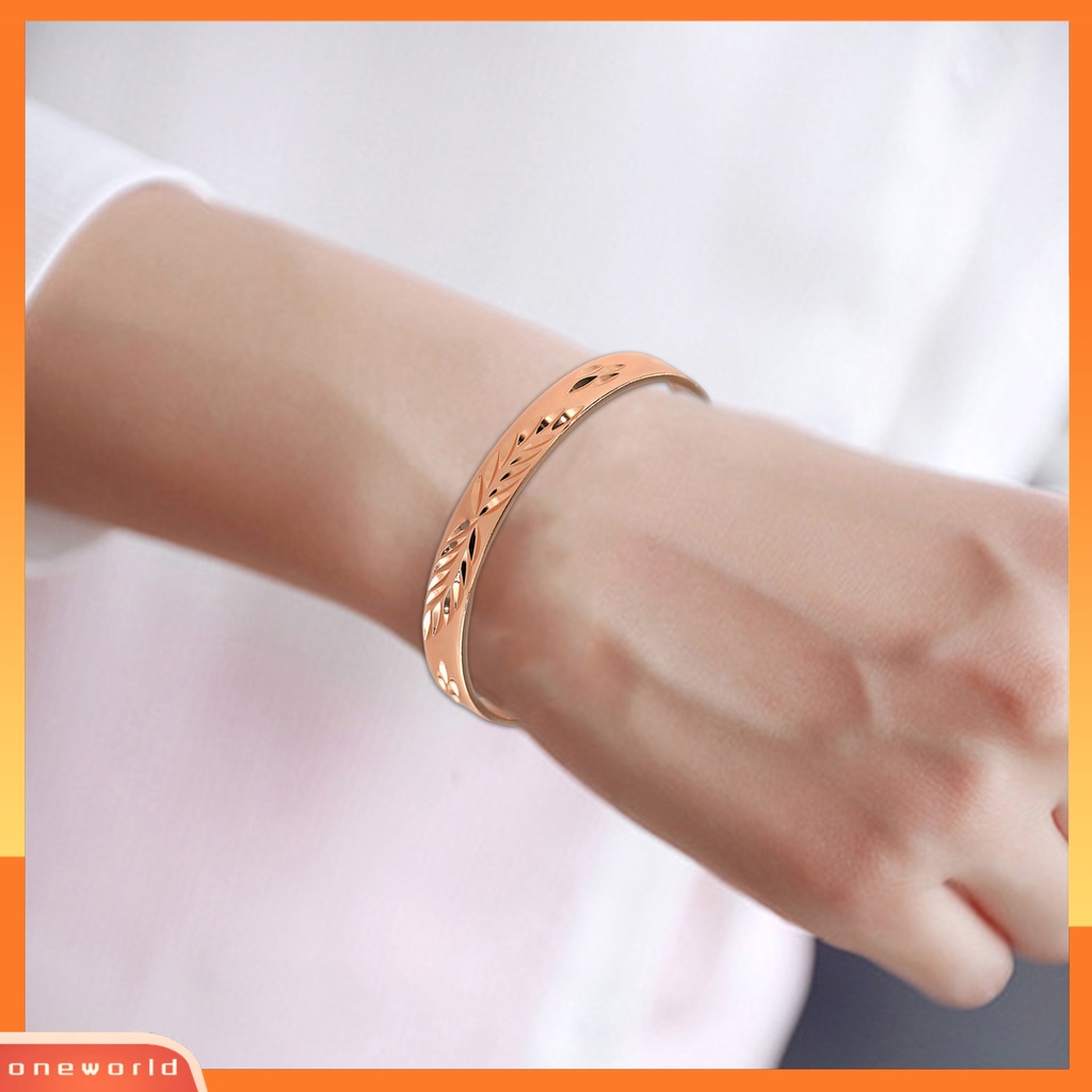 [ONE] Opening Bangle Adjustable Electroplating Lebar Elegan Dipoles Hadiah Rose Golden Color Pria Wanita Motif Daun Cuff Gelang Untuk Harian