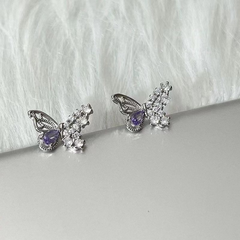 Ahellogirl Anting Kupu-Kupu Wanita Desain Niche Mewah Ringan High-end Anting Berlian Berkilau Kepribadian Temperamen Sederhana Angin Dingin Aksesoris Telinga