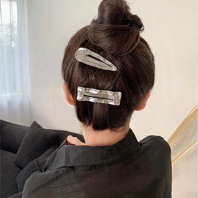 [Grosir] Klip Poni Samping Duckbill Klip Korea Ins Aksesoris Rambut Wanita Fashion Gadis Sederhana Geometris Segitiga Persegi Jepit Rambut Populer Wanita Logam Bergelombang Tekstur Hair Clip