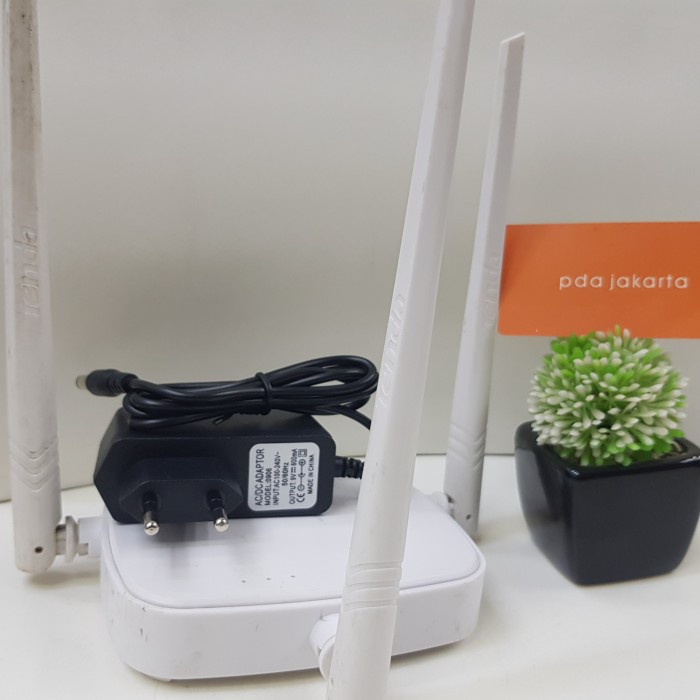 Tenda N318 Router Wiresless WiFi 300Mbps 3 Antenna