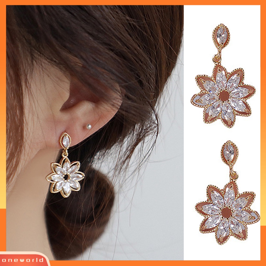 [WOD] 1pasang Drop Earrings Berongga Keluar Simetris Shiny Faux Crystal Bentuk Bunga Anting Pernikahan Perhiasan Perempuan