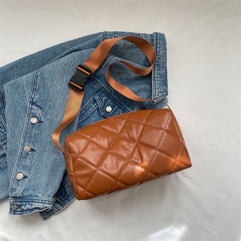 Tas wanita import berkualitas tekstur kasual belah ketupat tas bahu tunggal tren fashion gaya olahraga Tas selempang warna solid tas persegi kecil