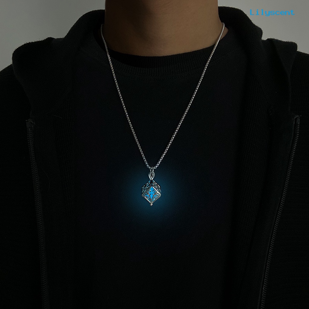 [LS]Geometric Glow in The Dark Kalung Liontin Persegi Dengan Rantai Titanium Untuk Wanita Aksesori Neonsensi Malam Bergaya Minimalis