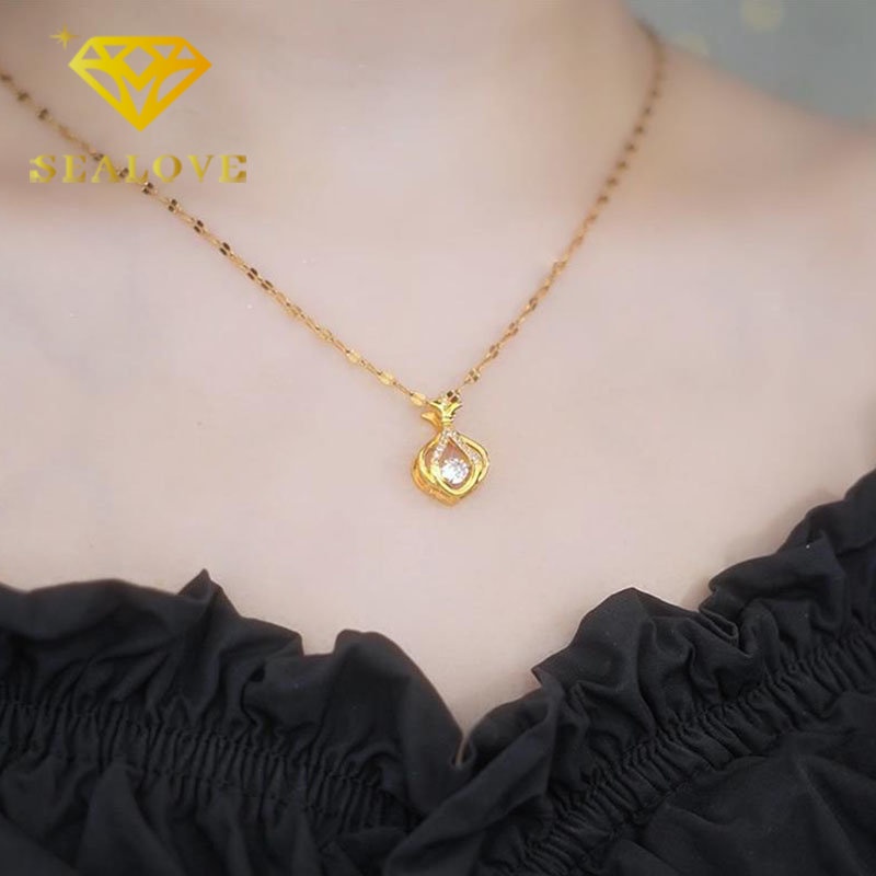 Kalung Titanium Wanita Anti Karat Berlian Keberuntungan Emas 18K Aesthetic Cantik Korea Aksesoris Perhiasan