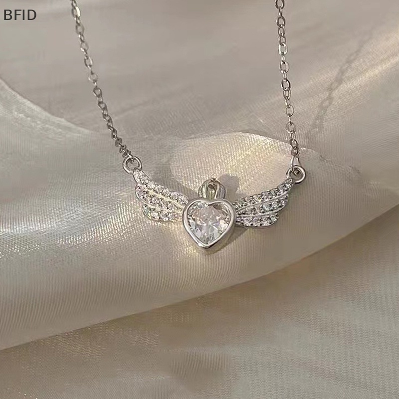 [BFID] Gaya Korea Fashion Kristal Hati Sayap Liontin Kalung Warna Silver Mahkota Rantai Klavikula Untuk Wanita Pernikahan Perhiasan Aesthetic [ID]