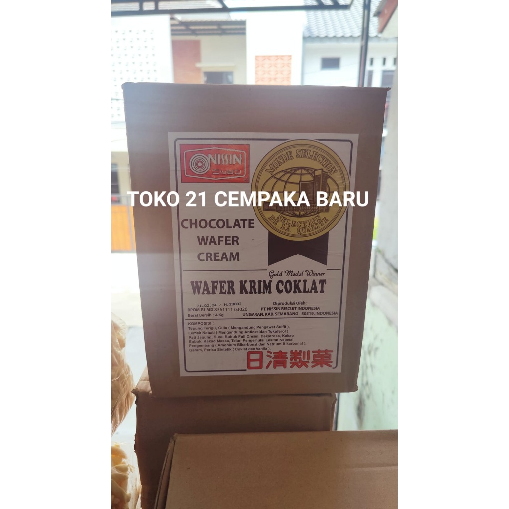 Nissin Wafer Cream Coklat 1 Karton isi 4 Kg