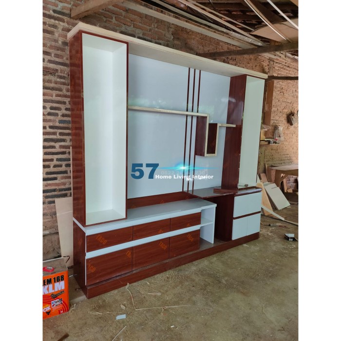 Lemari Partisi Penghias Ruangan Bahan Plywood HPL Minimalis