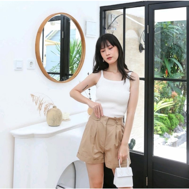 CELANA WANITA - NYLA SHORT PANTS