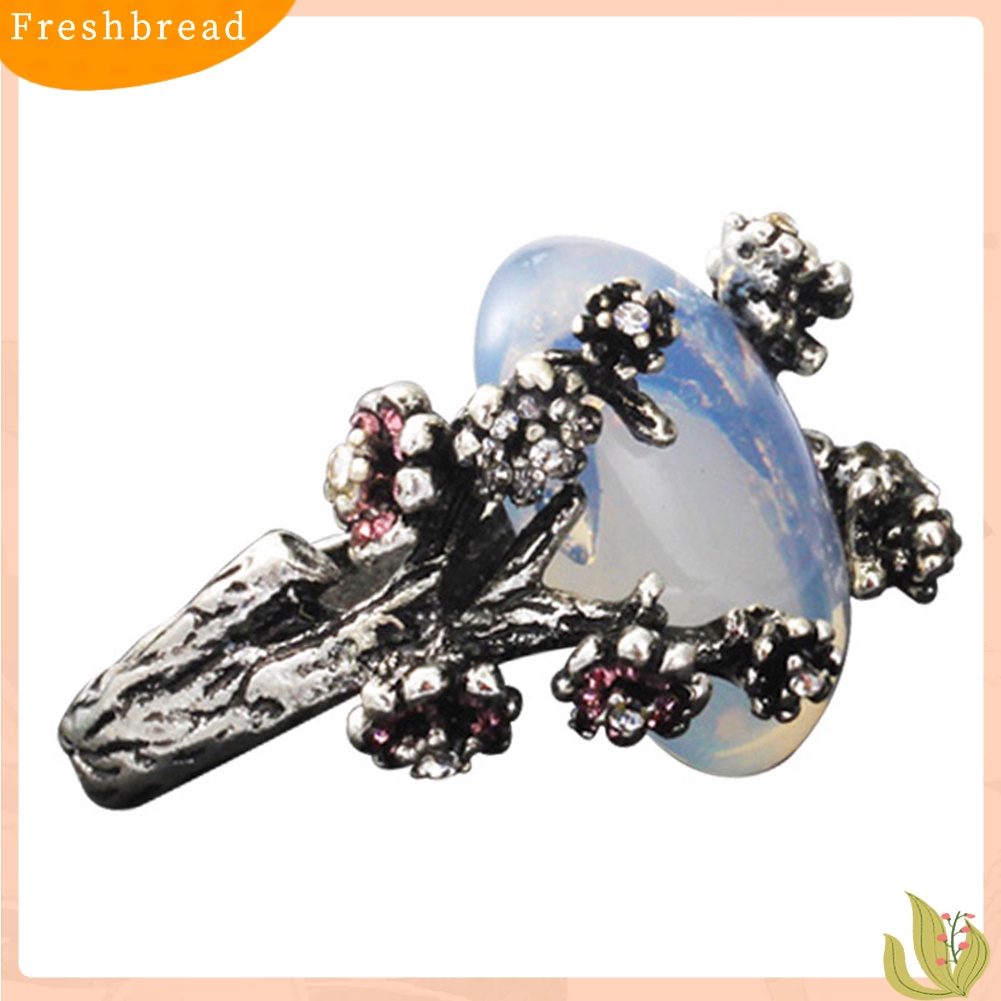 &lt; Freshbread &gt; Fashion Style Populer Retro Wanita Kreatif Berongga Oval Batu Permata Plum Cabang Cincin