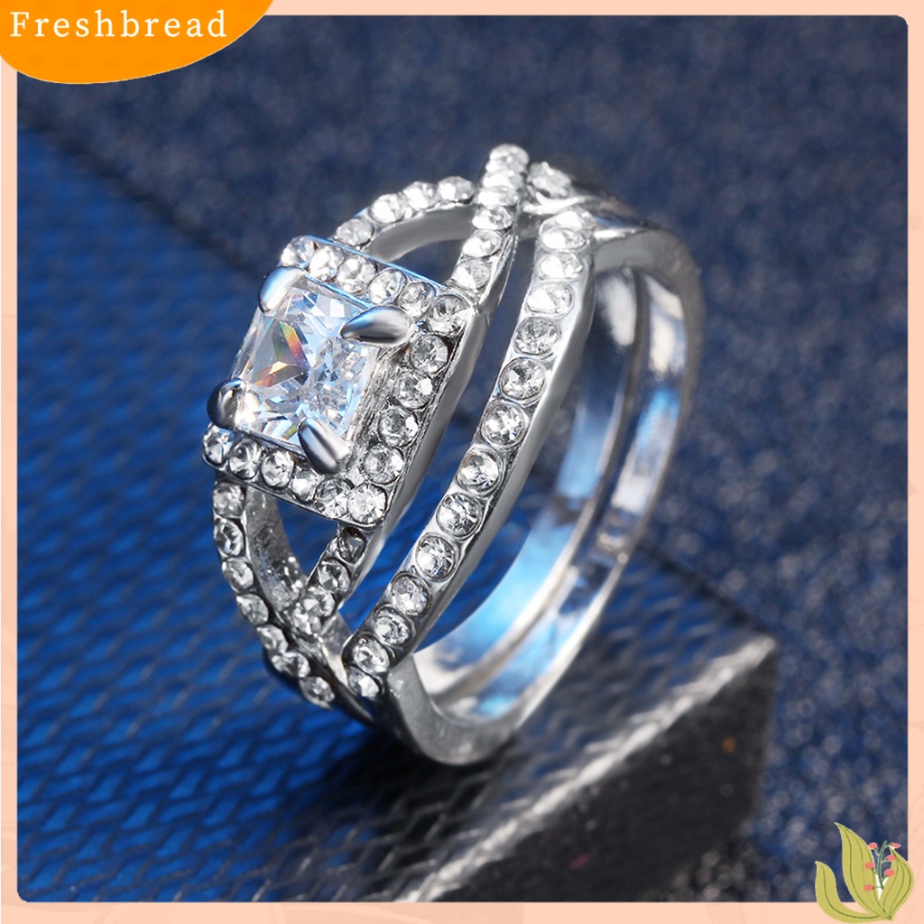 &lt; Freshbread &gt; 2Pcs/Set Wanita Cincin Set Shiny Cubic Zirconia Sparkling Geometric Electroplated Surface Dekoratif Hadiah Wanita Fashion Stackable Rings Set Perhiasan Untuk Pernikahan