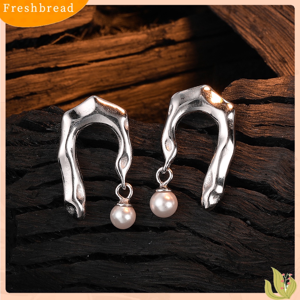 &lt; Freshbread &gt; 1pasang Ear Studs Geometric Irregular Electroplating High Polished Faux Pearl Hias Hypoallergenic Asimetris Wanita Modern Stud Earrings Perhiasan Aksesori