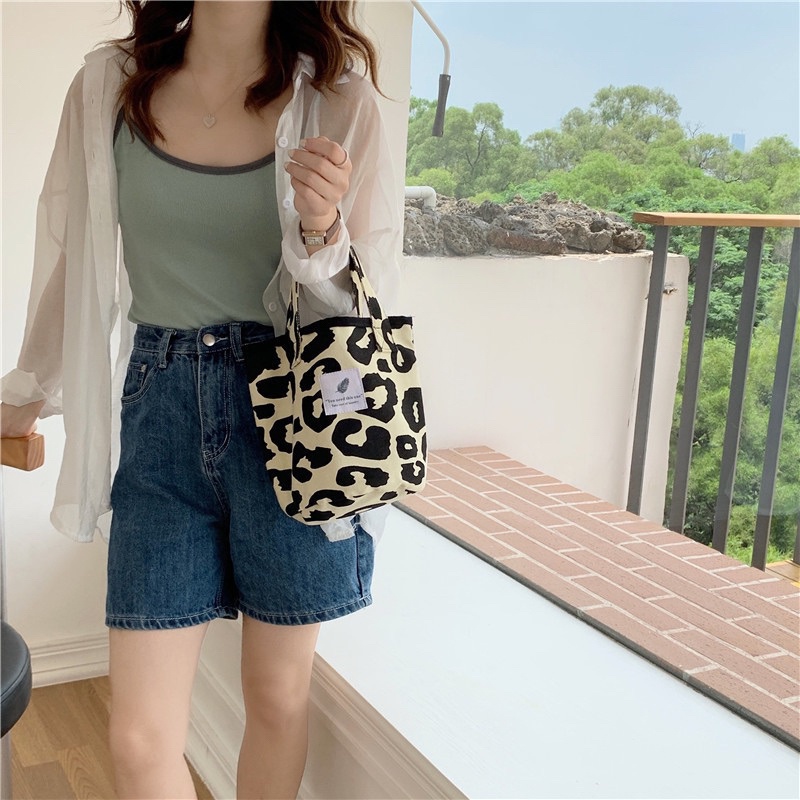 TOTE BAG LEOPARD / TAS MINI KOREA MOTIF SAPI DAN LEOPARD / HAND BAG MINI / POUCH IMPORT ESTETIK / TAS KERJA MOTIF ZEBRA / TAS KULIAH MUAT LAPTOP / TAS WANITA SIMPLE / JOAN BAG SET