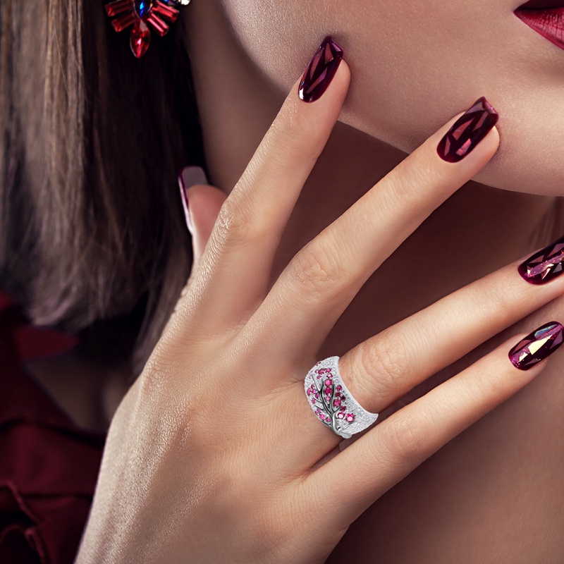 Fashion Electroplating Pemisahan Cabang Kreatif Bertatahkan Zirkon Plum Cincin Untuk Wanita Populer Perhiasan Pernikahan Goth Aksesoris