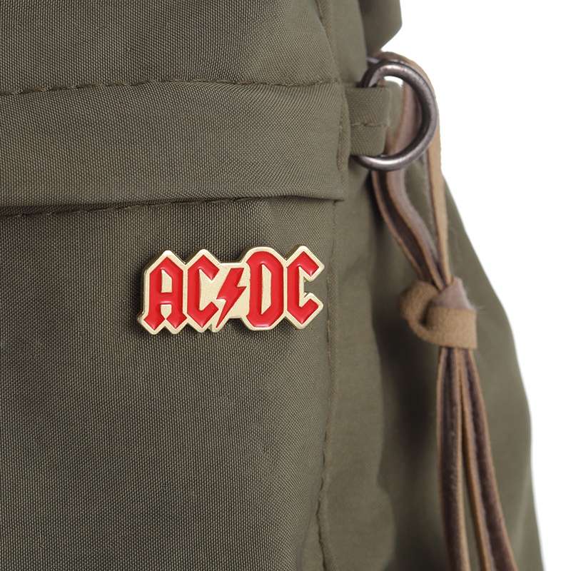 Kartun Musik AC DC Musisi Rock Enamel Bros Pin Ransel Kerah Lapel Pin Lencana Fashion Perhiasan Aksesoris