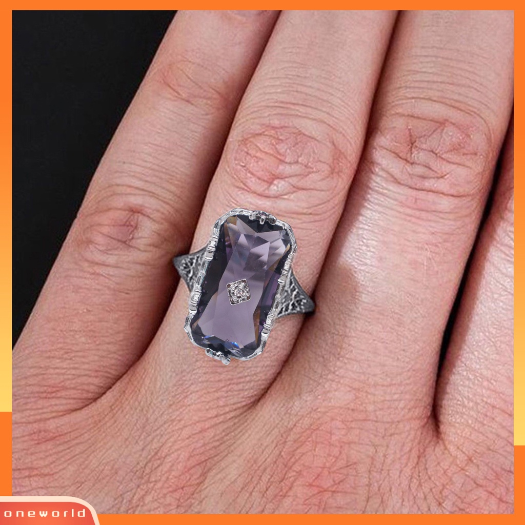 [EONE] Chamfer Persegi Panjang Kilau Cerah Wanita Cincin Berongga Timbul Pola Bunga Imitasi Ungu Kristal Cincin Aksesoris Perhiasan