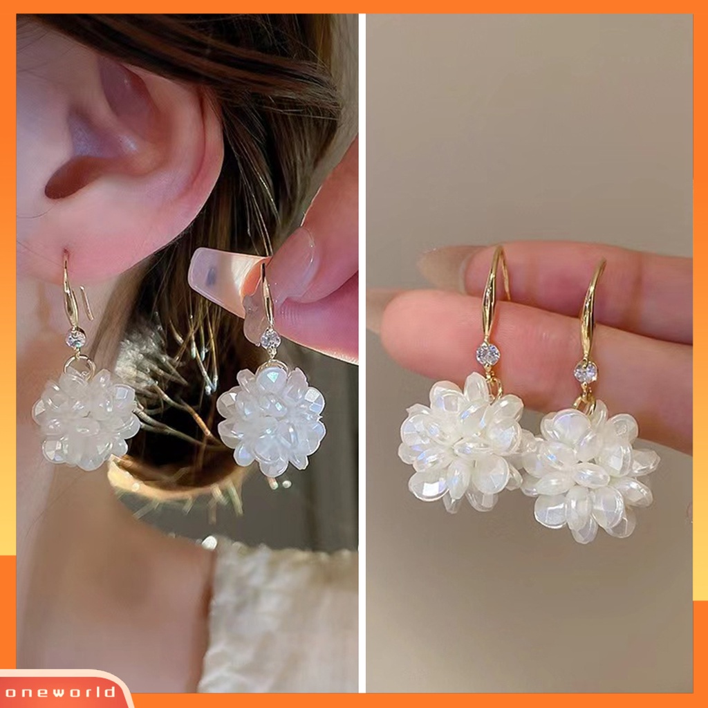[EONE] 1pasang Anting Kait Gaya Perancis Elegan Temperamen Peri Hadiah Kecil Putih Solid Bola Bunga Drop Earrings Fashion Perhiasan